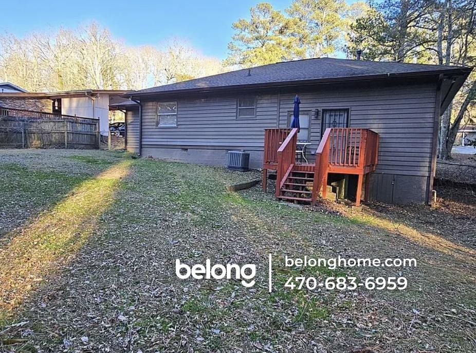 Building Photo - 2511 Susan Ln SW