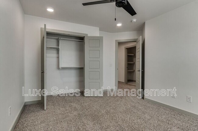 Building Photo - 7907 NW 135th Terrace