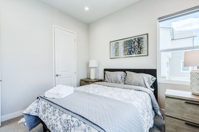 Building Photo - Incredible Fully Furnished New Home In Lak...