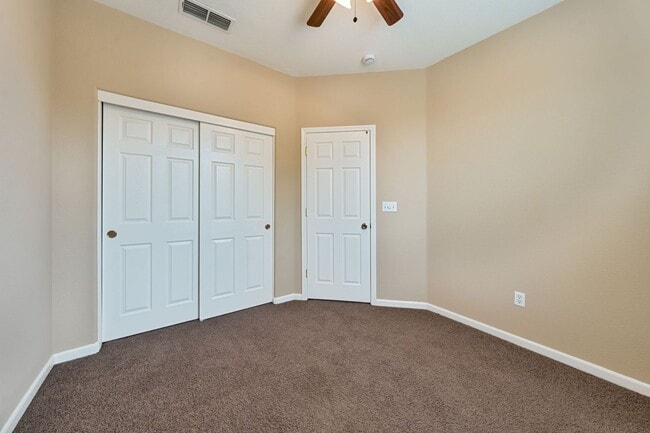 Building Photo - 2815 Tourbrook Way