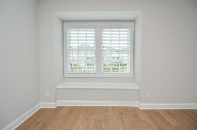Building Photo - 3963 Enclave Wy