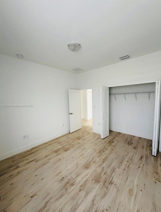 Building Photo - 13663 SW 158th Ave