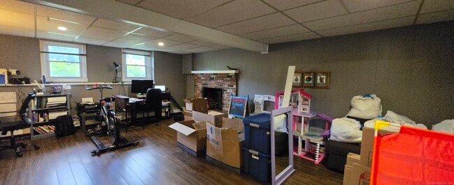 Building Photo - 30 Little Fawn Dr