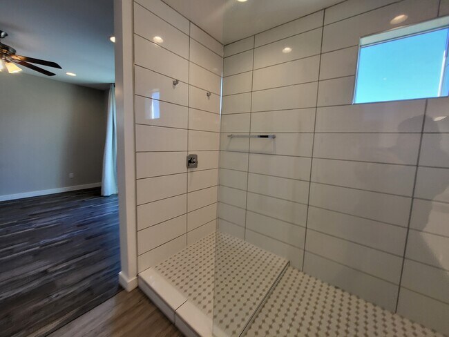 Building Photo - 1513 Zephyr Way