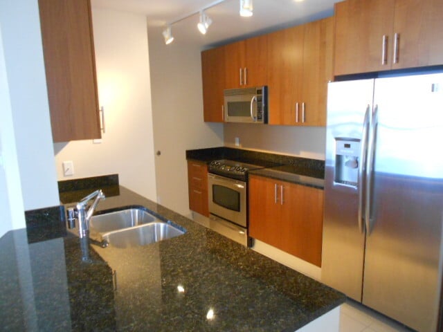 Building Photo - FANTASTIC 12TH FLOOR VIEW AT THE ALLURE