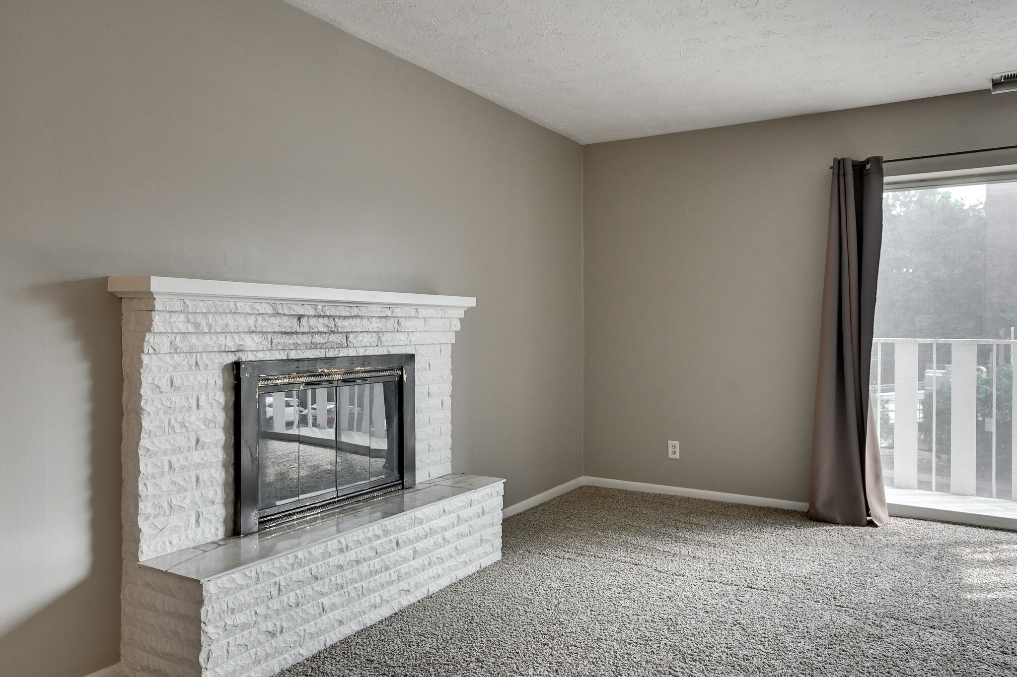 Building Photo - 500 S 37th St