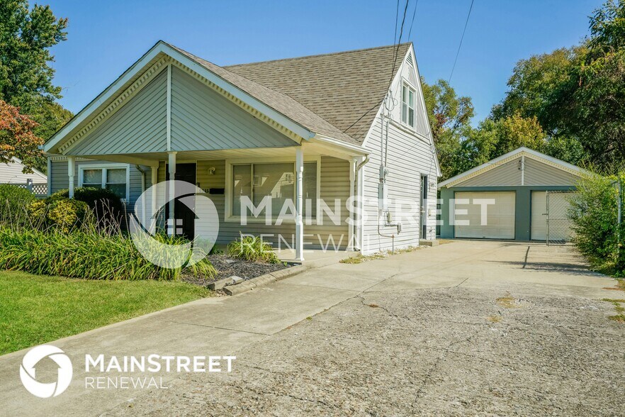 Building Photo - 9335 Donerail Way