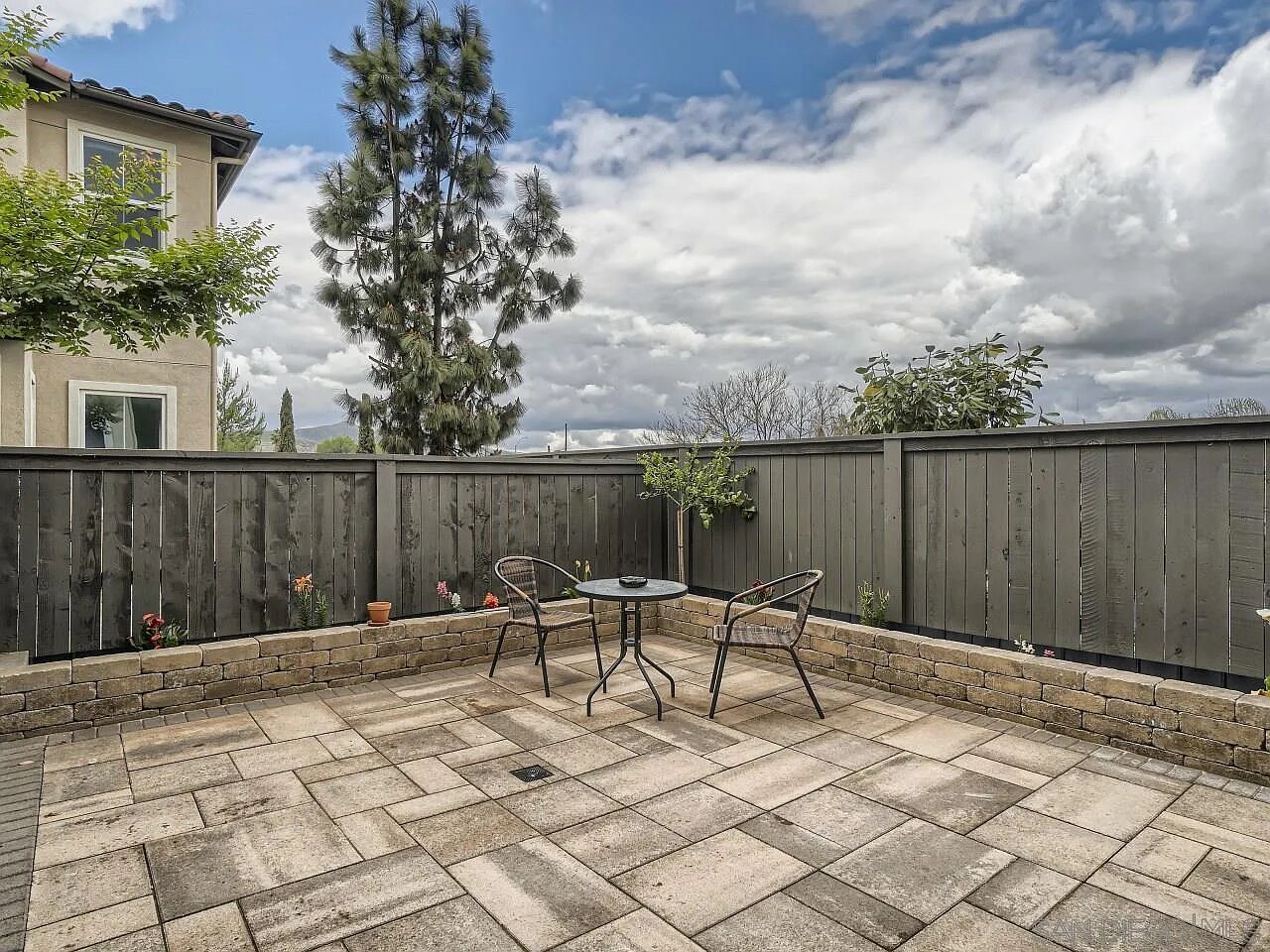 Building Photo - 8710 Barbados Ln