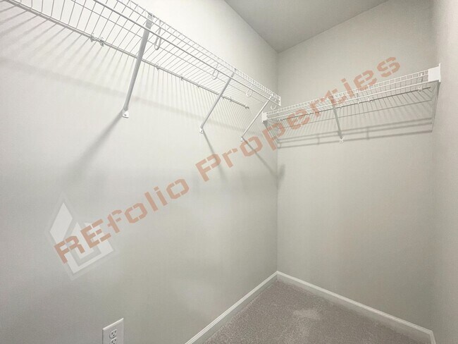 Building Photo - Brand-New 3BR/3.5BA Townhome w/ 1 Car Gara...