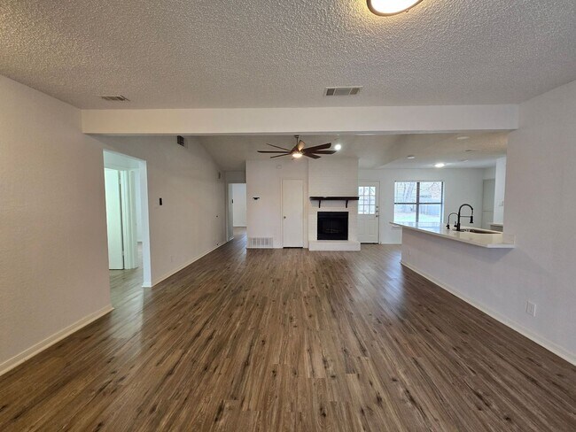 Building Photo - COMING SOON!