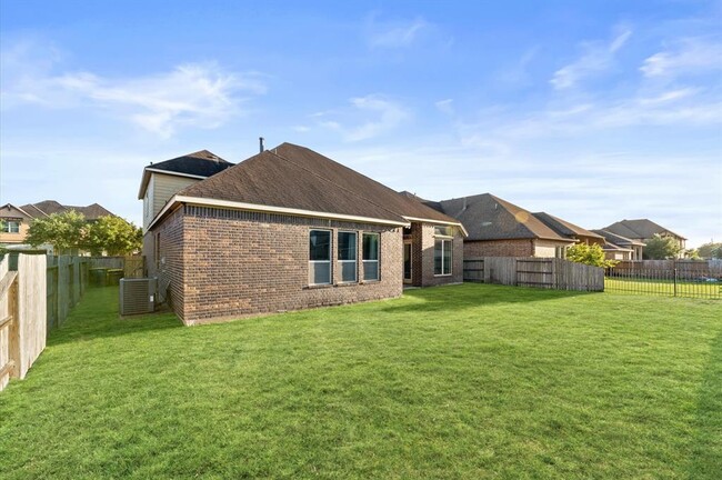 Building Photo - 9615 Eden Ridge Ln