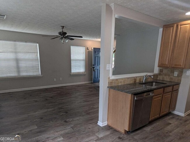 Building Photo - 5710 Ridge Stone Way