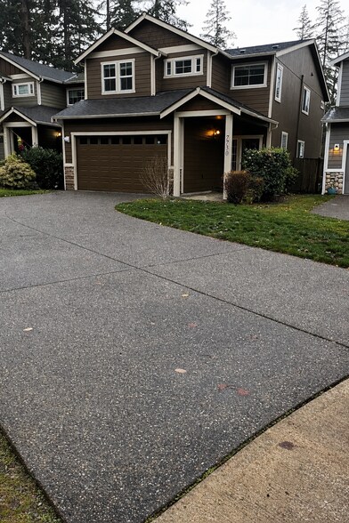 Long Driveway - 7730 181st Street East