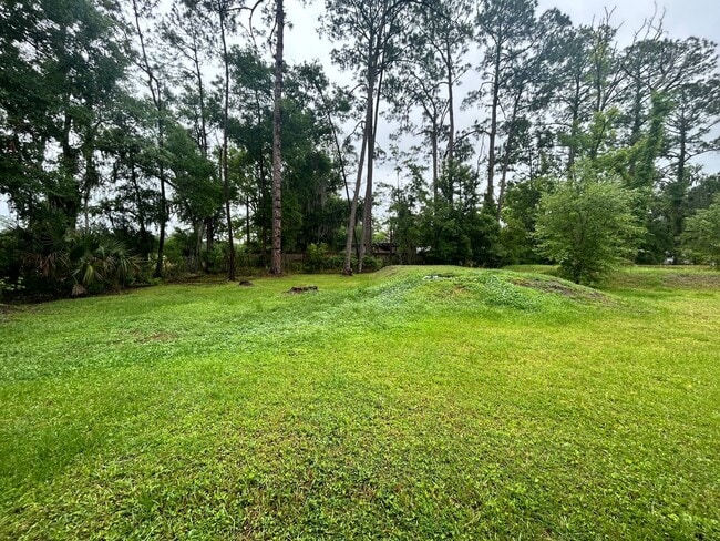 Building Photo - 3/2 House For Rent in Northside Jax!