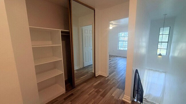 Building Photo - 22684 Minona Dr