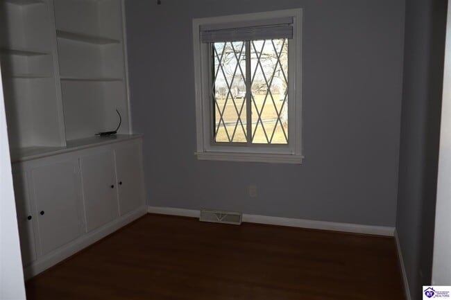 Building Photo - 780 Highland Ave