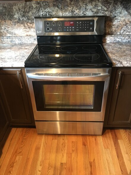 Building Photo - 4935 Granby Cir