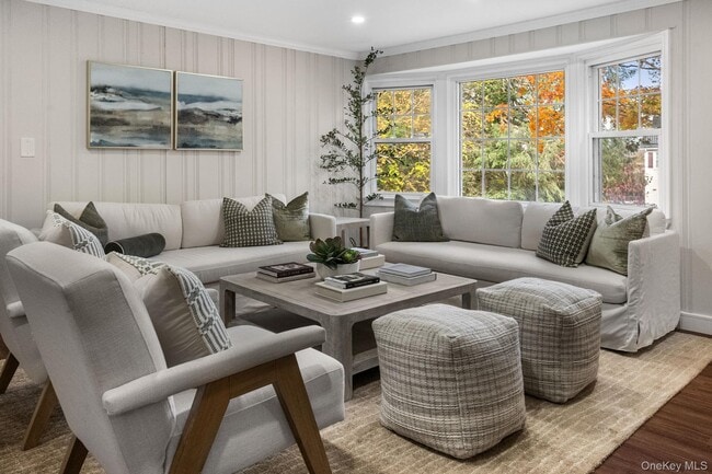 Building Photo - 27 Winding Ln