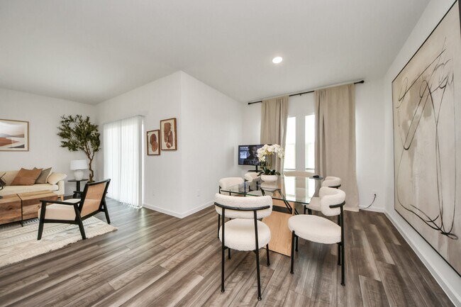 Building Photo - 1802 Corsica Crk Ln