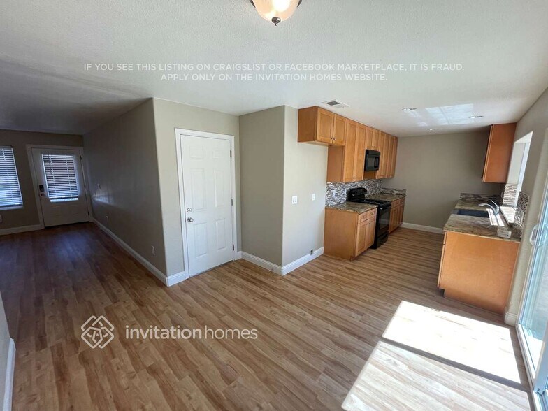 Building Photo - 3108 Chettenham Dr