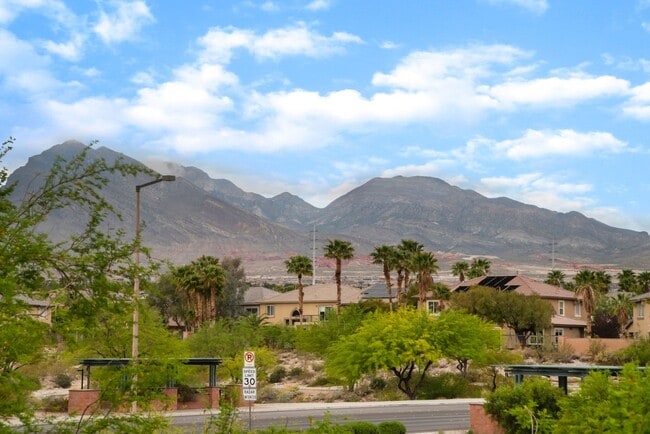 Building Photo - Beautiful, upgraded 2 story townhouse unit...