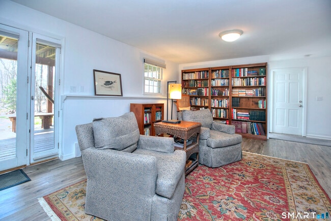 Building Photo - 7 Richmond Hill Rd