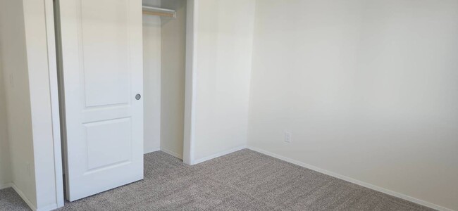 Building Photo - 5510 Clark Rd