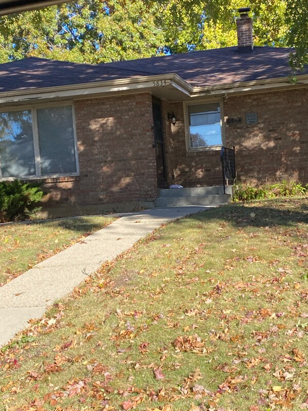 Building Photo - 5834 Dafred Dr