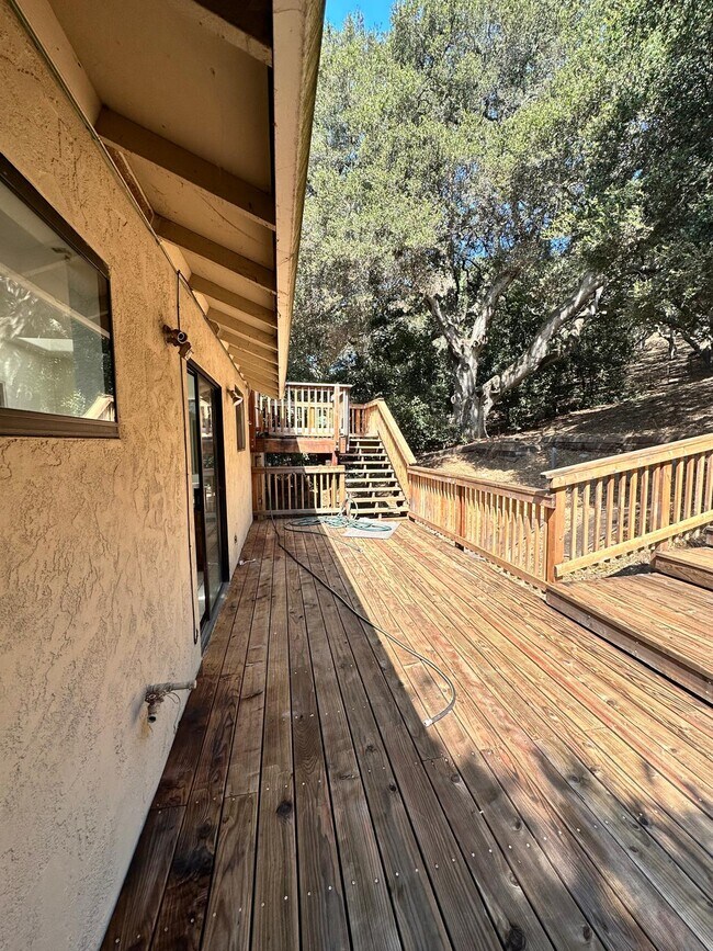 Building Photo - 2431 Rifle Range Dr