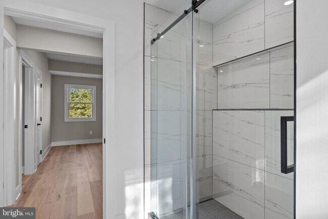 Building Photo - 271 Stoopville Rd