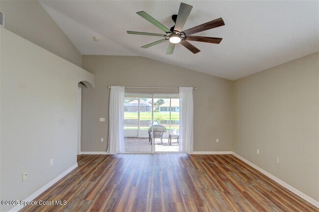 Building Photo - 4141 Chardonnay Dr