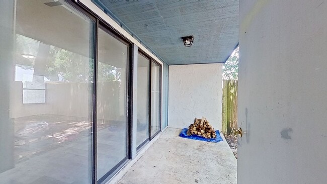 Building Photo - BEAUTIFUL MAYPORT LANDING TOWNHOME!