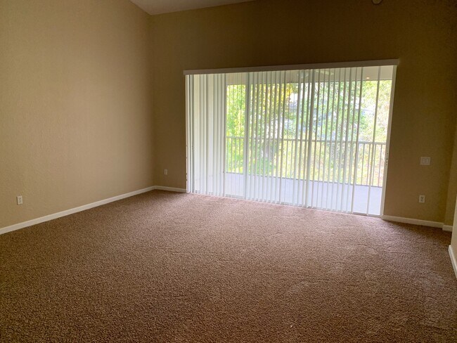 Building Photo - 5022 Maxon Terrace