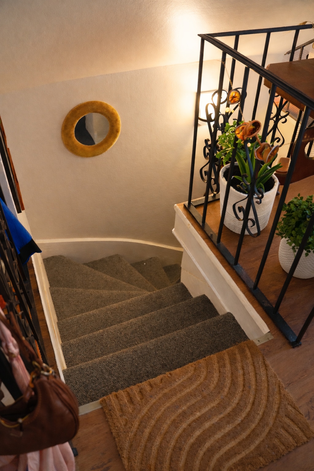 Building Photo - 2642 N Lincoln Ave