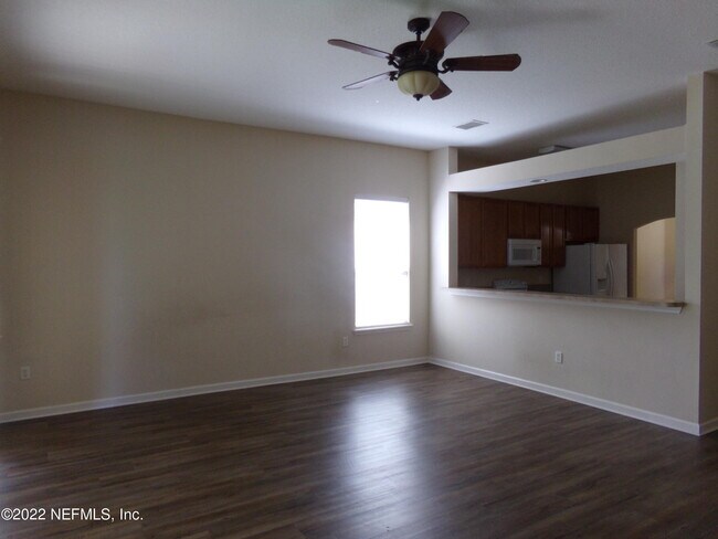 Building Photo - 3843 Westridge Dr