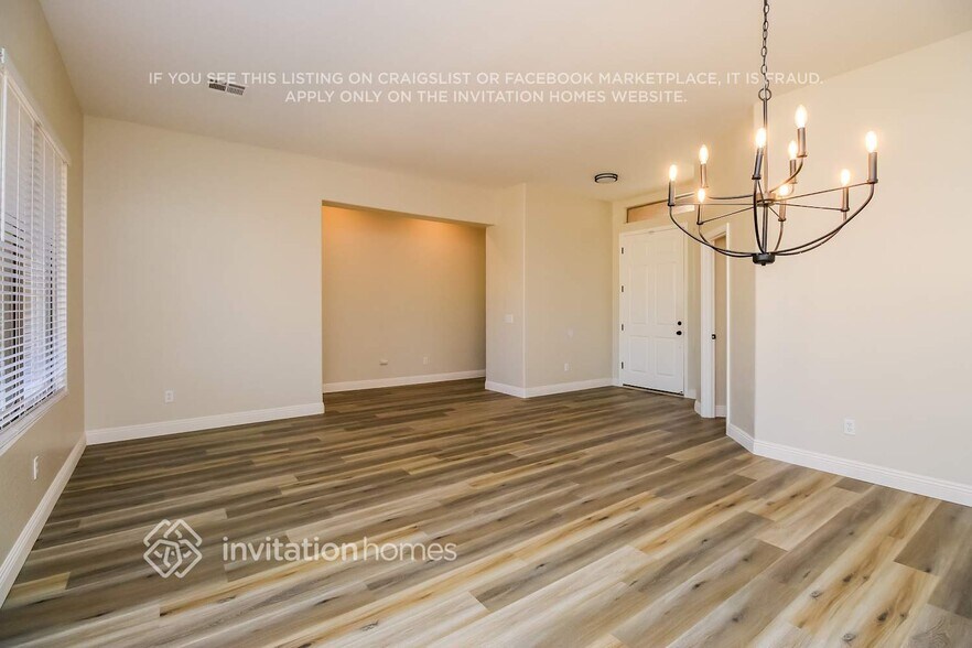 Building Photo - 440 S Brett St