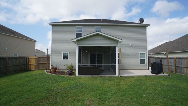 Building Photo - Onslow Bay Beautiful 4 Bedroom Home