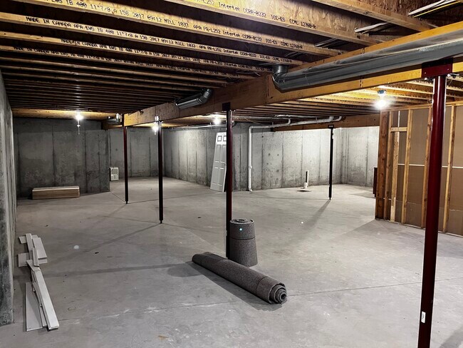 Unfinished basement - 5580 Springbrook Rd
