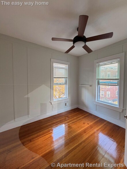 Building Photo - 21 Jaques St