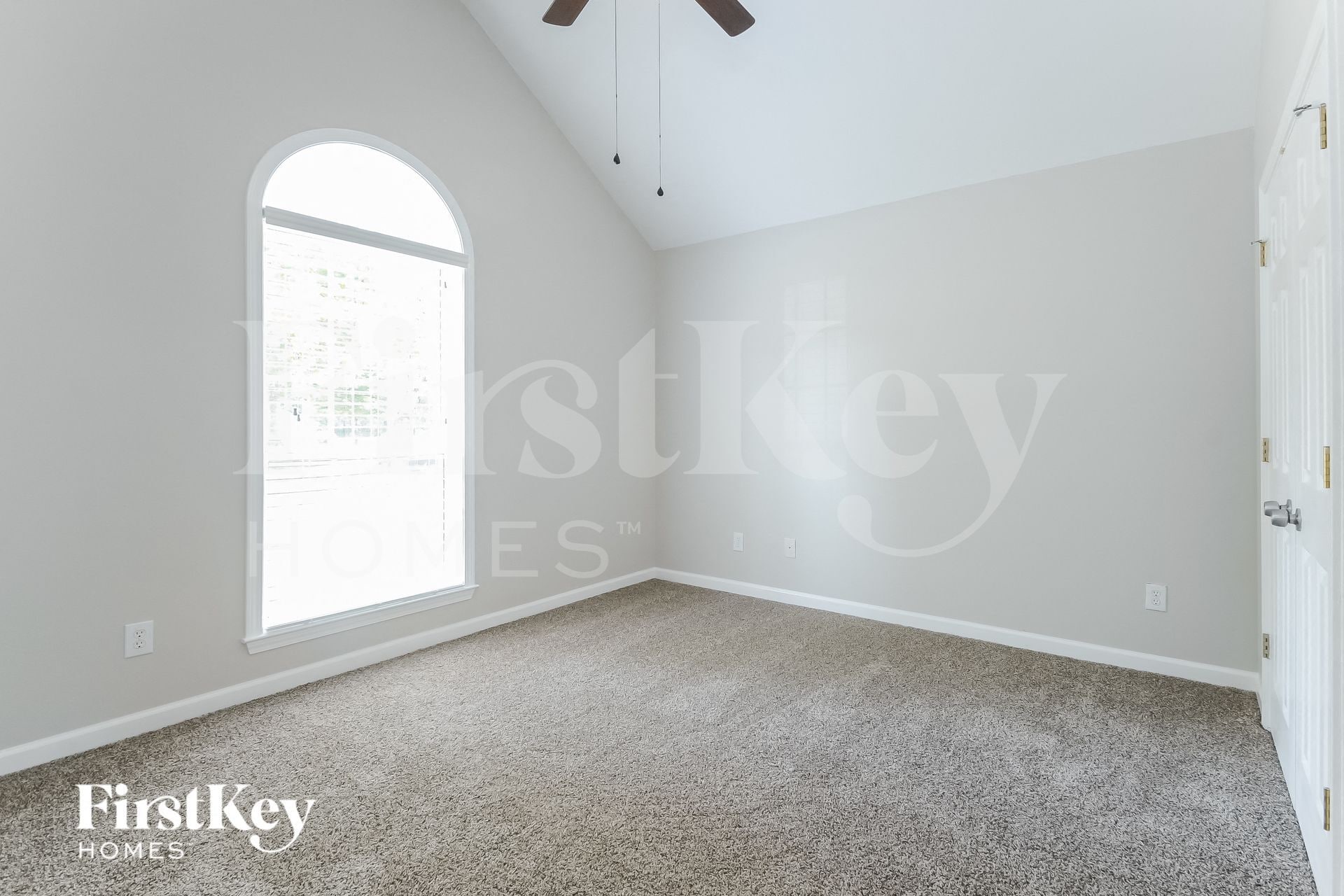 Building Photo - 237 Silverstone Ln