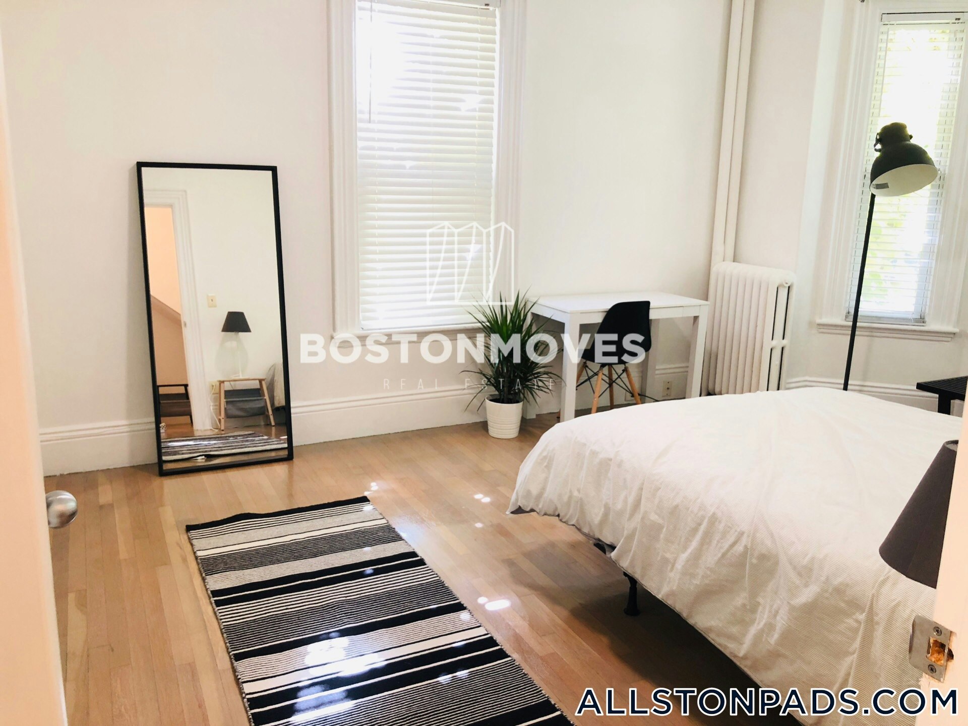 Building Photo - 7 Imrie Rd