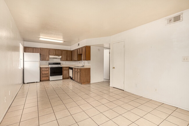 Building Photo - 53 N San Jose