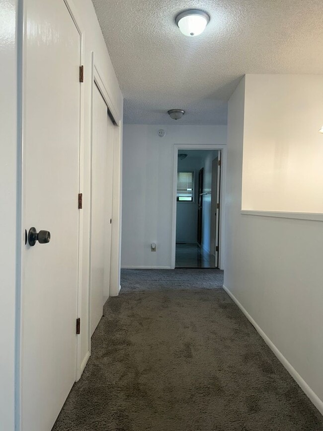 Building Photo - 2774 Jessica Cir