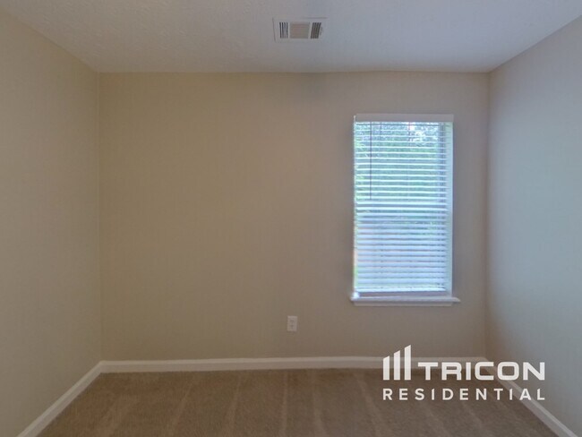 Building Photo - 4460 Brookridge Dr SW
