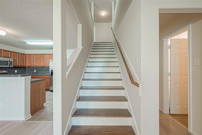Building Photo - 3502 Zephyr Glen Way