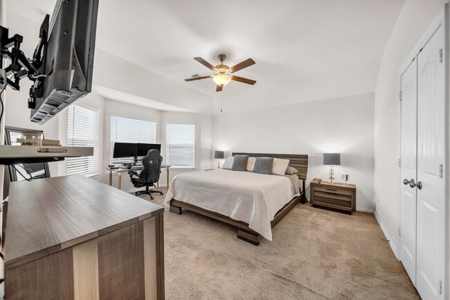 Building Photo - 20267 Creekdale Bend Dr