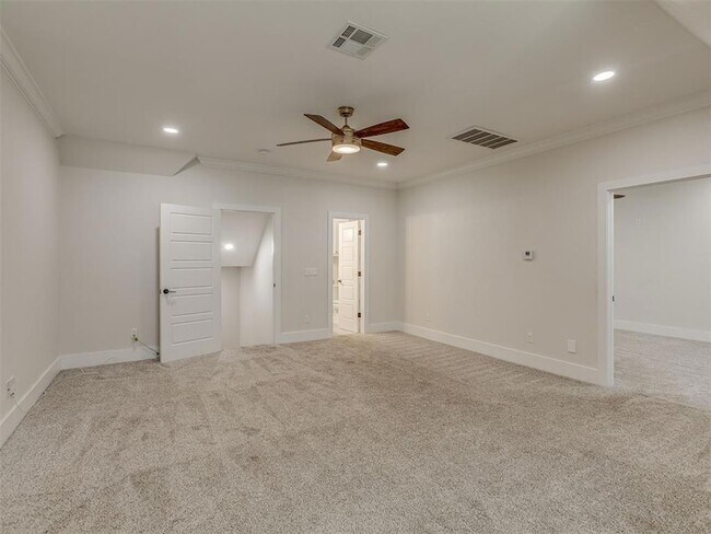 Building Photo - 4300 High Range Ln