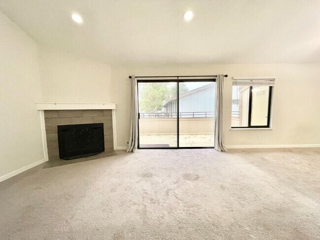 Building Photo - 6292 Joaquin Murieta Ave