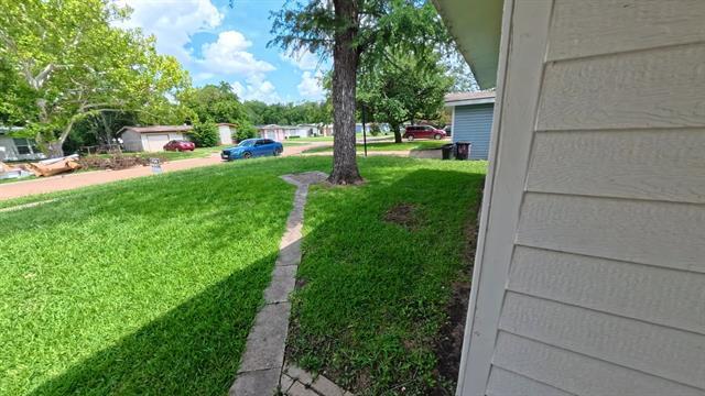 Building Photo - 609 Grande Dr