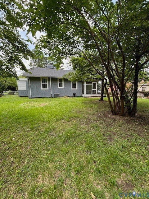 Building Photo - 1823 Brandon Ave